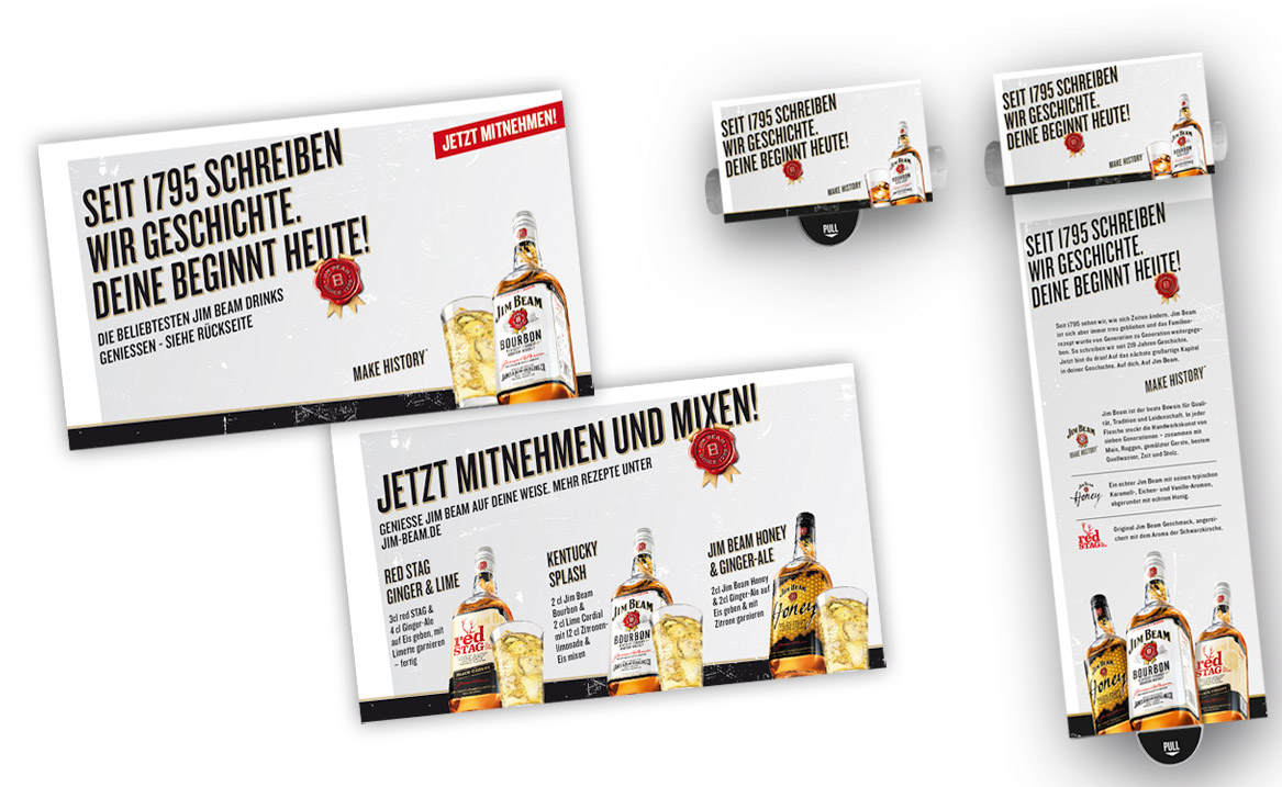 Detailansichten einer Jim Beam Sonderplatzierung im Einzelhandel mit Flaschen und Werbematerialien